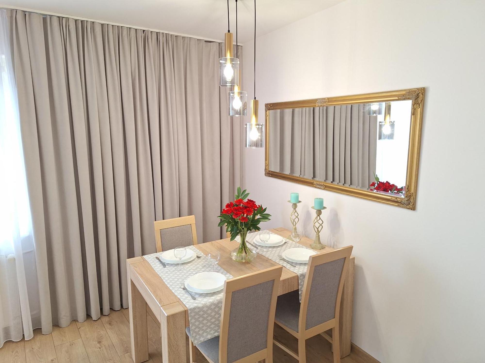 דירות שצ'צ'ין Golden Apartament מראה חיצוני תמונה
